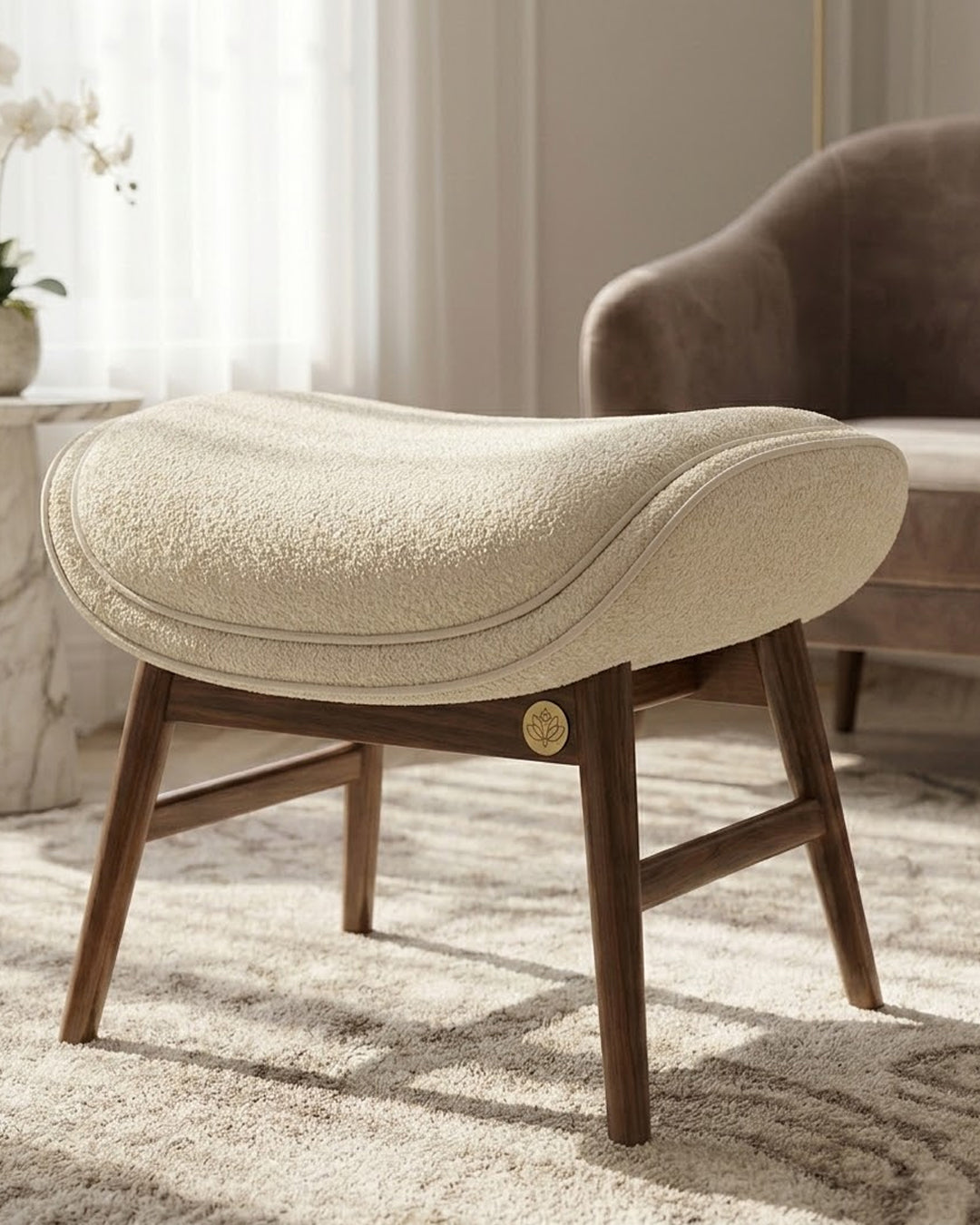 The Saddle Stool